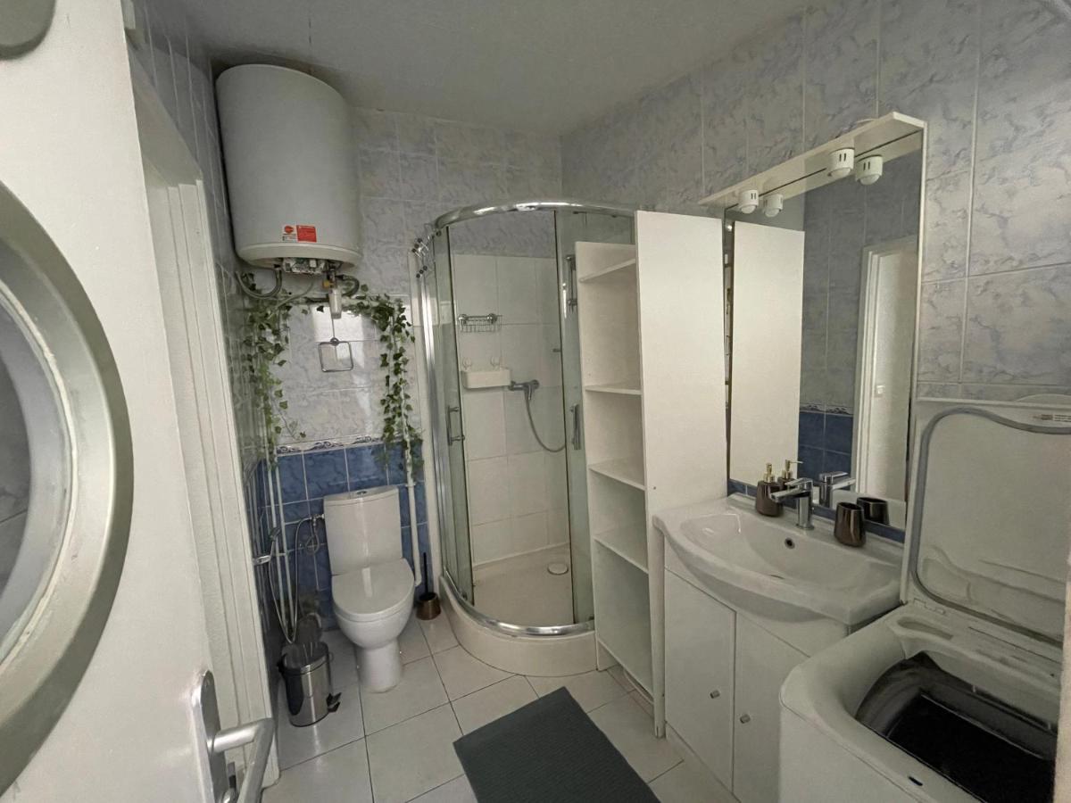 Studio Climatise Proche De Montpellier Et Des Plages Villeneuve-lès-Maguelonne Exteriör bild